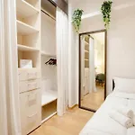 Apartment Mercantile 76 *